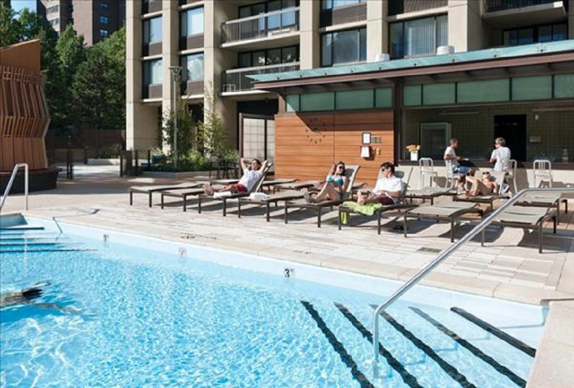 Global Luxury Suites At The Commonwealth Boston Bagian luar foto